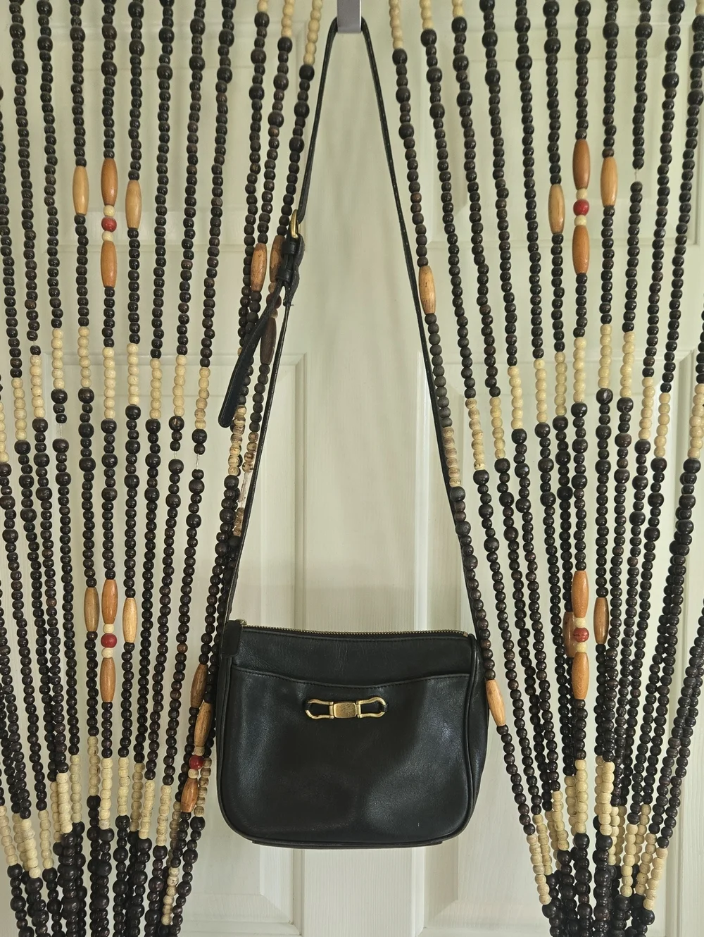 Retro Leather Shoulder Bag - Liz Claiborne By Leather Co.